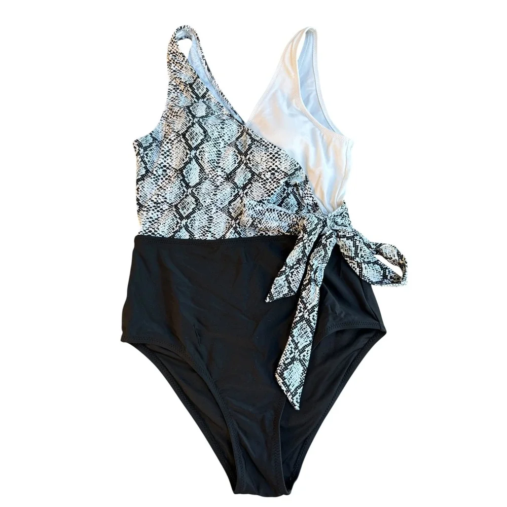 Cupshe‎ Womens Snakeskin Print Colorblock Wrap One Piece Swimsuit Tie Waist